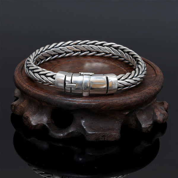 Lesi – Tightly Braided Silver Bracelet